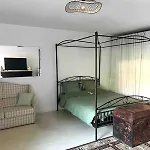 Appartement Boheme Avec Jardin Prive , Saint-Tropez Centre